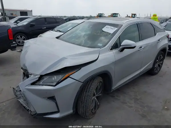 2T2ZZMCAXHC052984 2017 LEXUS RX - Image 2