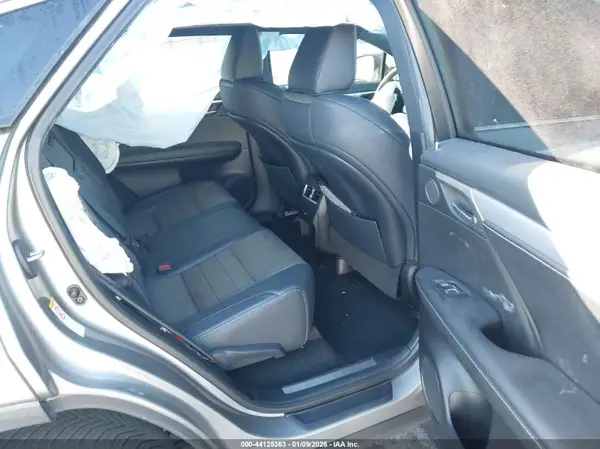 2T2ZZMCAXHC064178 2017 LEXUS RX - Image 8