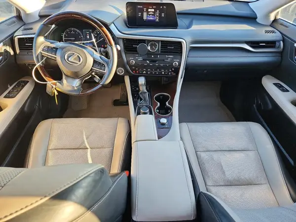 2T2ZZMCAXHC080672 2017 LEXUS RX - Image 8