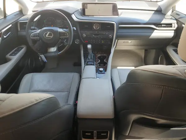 2T2ZZMCAXHC082339 2017 LEXUS RX - Image 8