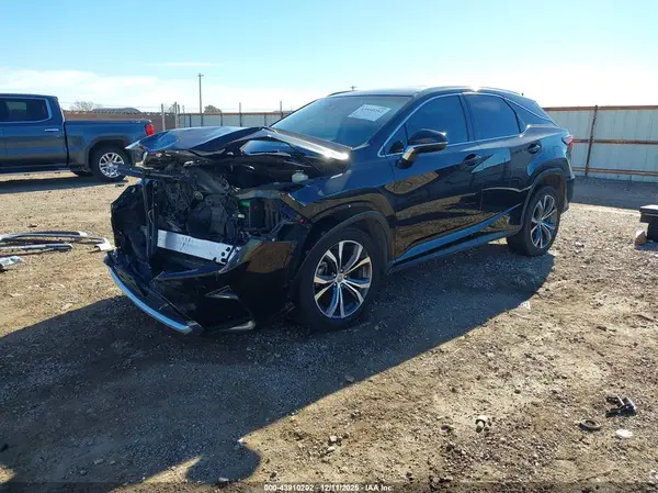 2T2ZZMCAXHC084138 2017 LEXUS RX - Image 2