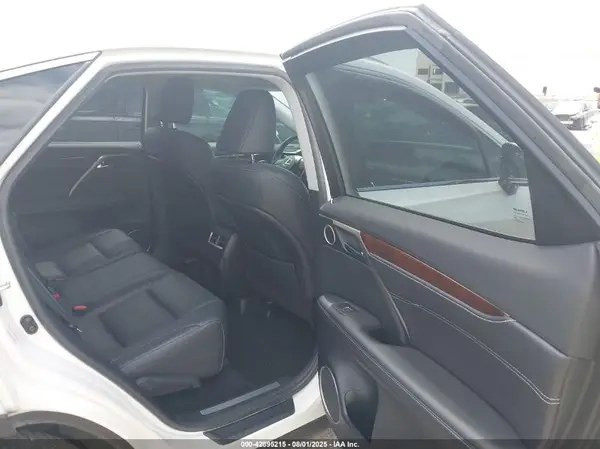 2T2ZZMCAXHC084897 2017 LEXUS RX - Image 8