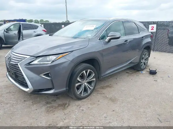 2T2ZZMCAXHC085659 2017 LEXUS RX - Image 2