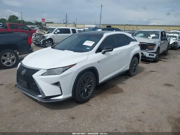 2T2ZZMCAXHC087248 2017 LEXUS RX - Image 2