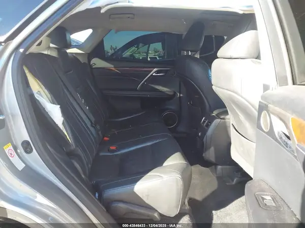 2T2ZZMCAXHC091123 2017 LEXUS RX - Image 8