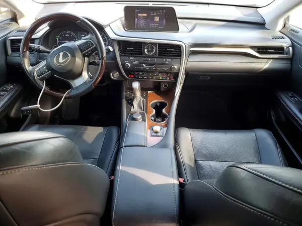 2T2ZZMCAXJC097025 2018 LEXUS RX - Image 8
