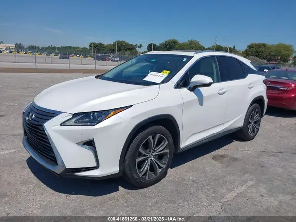 2T2ZZMCAXJC098076 2018 LEXUS RX - Image 2