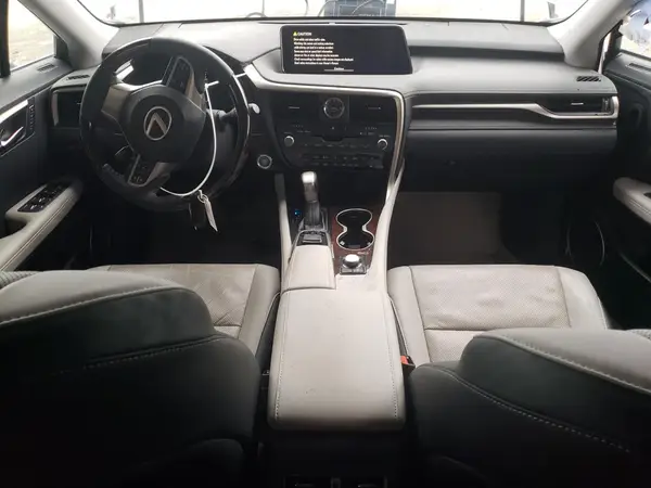 2T2ZZMCAXJC105768 2018 LEXUS RX - Image 8