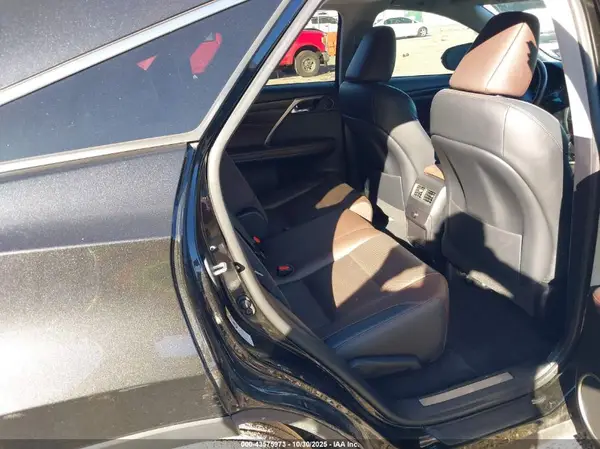 2T2ZZMCAXJC106306 2018 LEXUS RX - Image 8