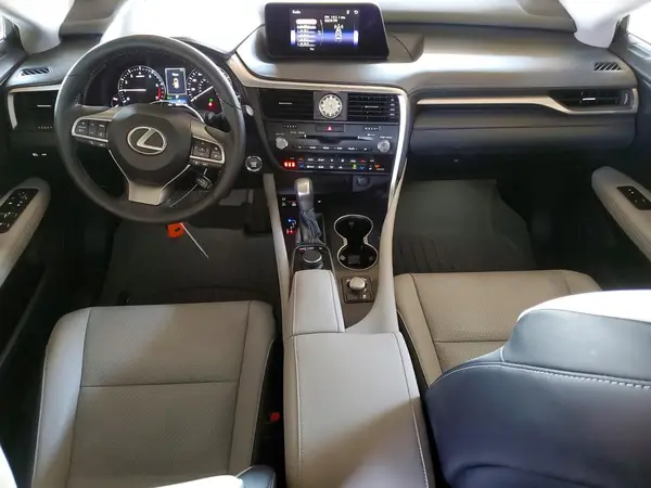 2T2ZZMCAXJC110274 2018 LEXUS RX - Image 8