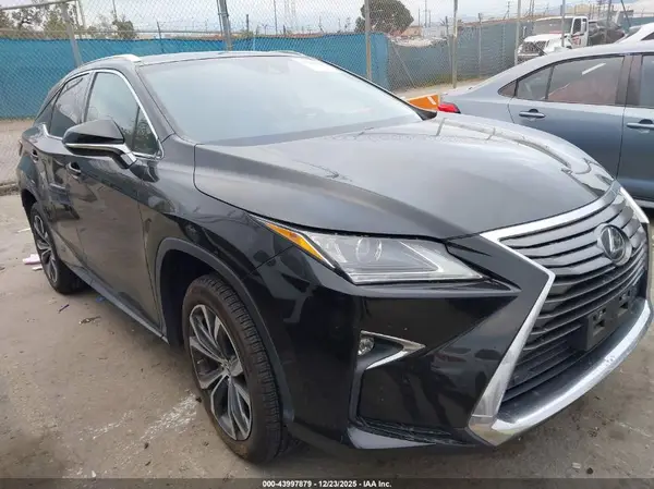 2T2ZZMCAXJC116186 2018 LEXUS RX - Image 1
