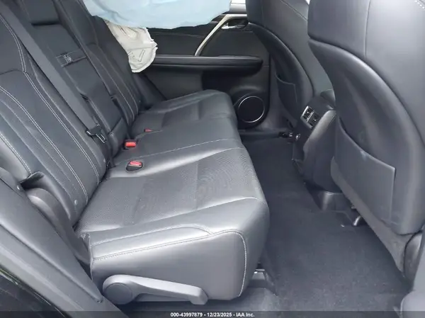 2T2ZZMCAXJC116186 2018 LEXUS RX - Image 8
