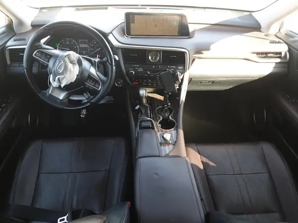 2T2ZZMCAXKC119509 2019 LEXUS RX - Image 8
