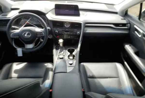 2T2ZZMCAXKC121857 2019 LEXUS RX - Image 8