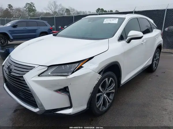 2T2ZZMCAXKC128162 2019 LEXUS RX - Image 2
