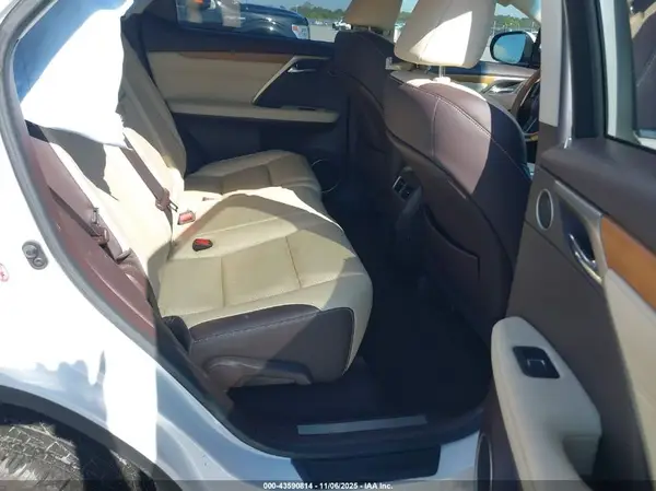 2T2ZZMCAXKC129831 2019 LEXUS RX - Image 8