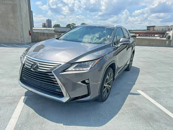 2T2ZZMCAXKC132082 2019 LEXUS RX - Image 2