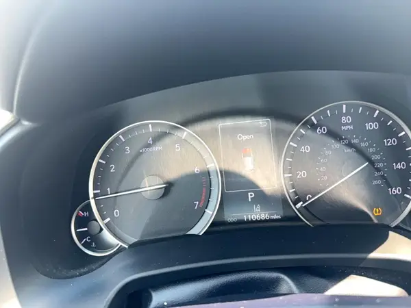 2T2ZZMCAXKC132082 2019 LEXUS RX - Image 8