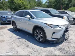 2T2ZZMCAXKC133555 2019 LEXUS RX