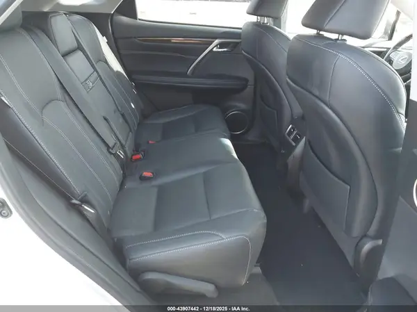 2T2ZZMCAXKC145012 2019 LEXUS RX - Image 8