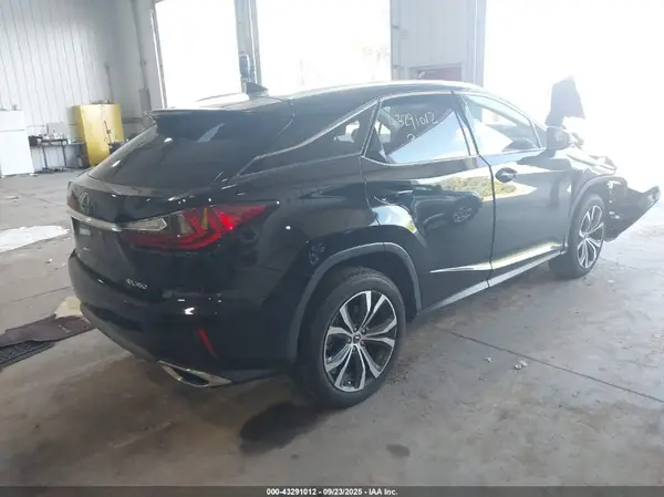 2019 LEXUS RX IAAI lot 43291012 auction photo 4