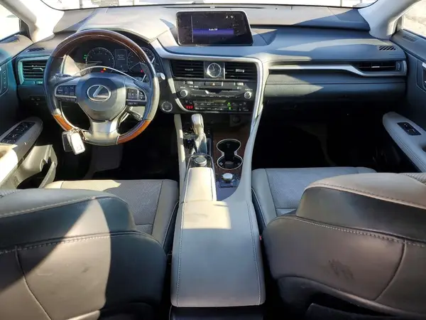 2T2ZZMCAXKC150646 2019 LEXUS RX - Image 8