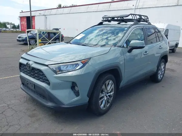 2T3A1RFV0KC011797 2019 TOYOTA RAV 4 - Image 2