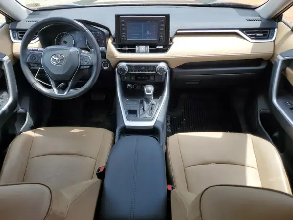 2T3A1RFV0KW067639 2019 TOYOTA RAV 4 - Image 8
