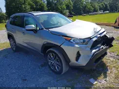 2T3A1RFV0KW082108 2019 TOYOTA RAV 4