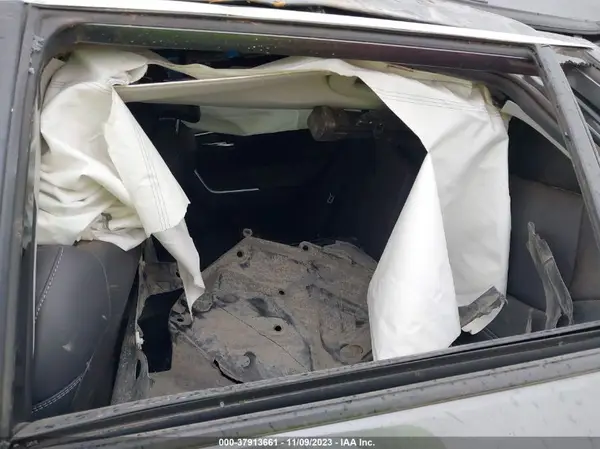 2T3A1RFV0MC158379 2021 TOYOTA RAV 4 - Image 8