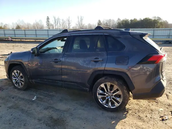 2T3A1RFV0MW223584 2021 TOYOTA RAV 4 - Image 2