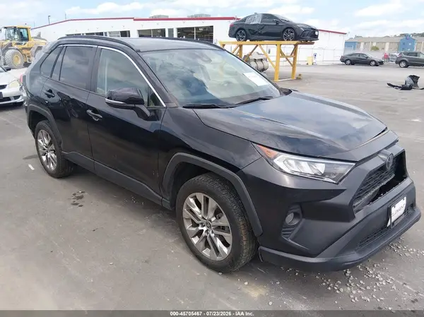 2T3A1RFV0MW231166 2021 TOYOTA RAV 4 - Image 1