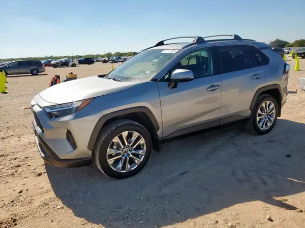 2T3A1RFV0RW422139 2024 TOYOTA RAV 4 - Image 1