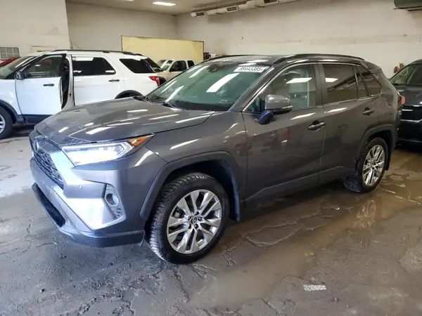 2T3A1RFV1KW072574 2019 TOYOTA RAV 4 - Image 1