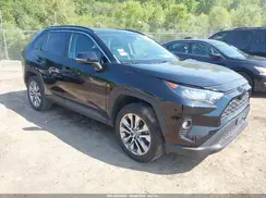 2T3A1RFV1KW081873 2019 TOYOTA RAV 4