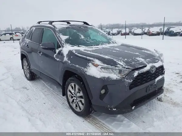 2T3A1RFV1LW135481 2020 TOYOTA RAV 4 - Image 1