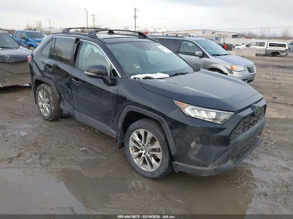 2T3A1RFV1MC234398 2021 TOYOTA RAV 4 - Image 1