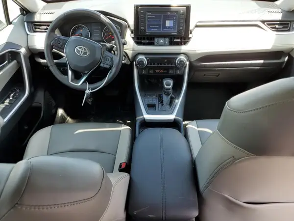 2T3A1RFV1MC238029 2021 TOYOTA RAV 4 - Image 8