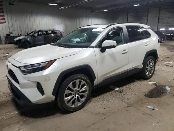 2T3A1RFV1NW282290 2022 TOYOTA RAV 4 - Image 1