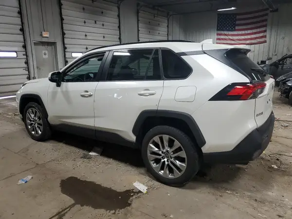 2T3A1RFV1NW282290 2022 TOYOTA RAV 4 - Image 2