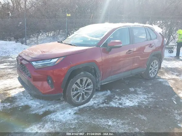 2T3A1RFV1NW310749 2022 TOYOTA RAV 4 - Image 2