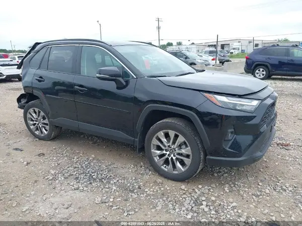 2T3A1RFV1RW424885 2024 TOYOTA RAV 4 - Image 1