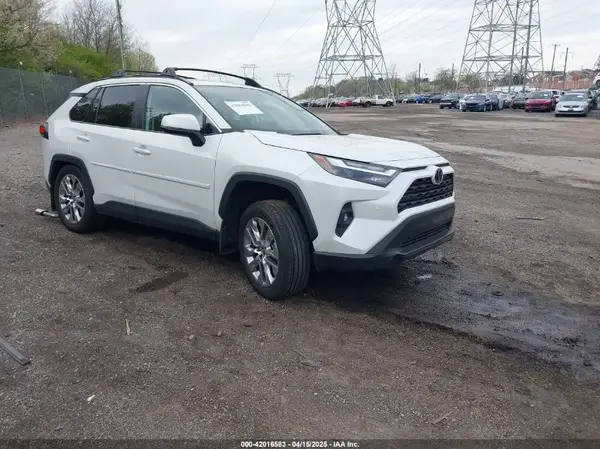 2T3A1RFV1RW479014 2024 TOYOTA RAV 4 - Image 1
