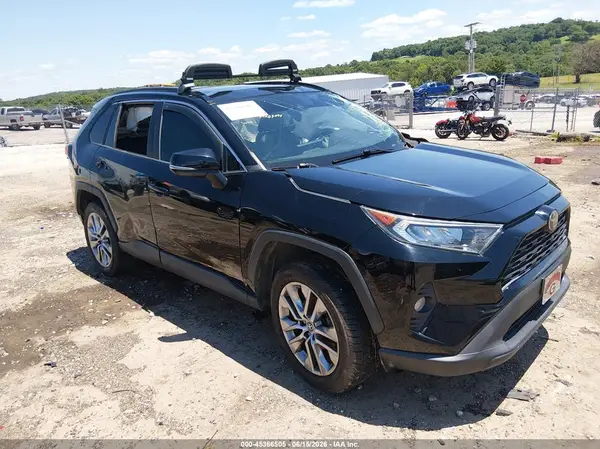 2T3A1RFV2KW046338 2019 TOYOTA RAV 4 - Image 1