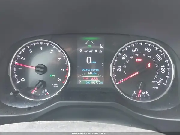 2019 TOYOTA RAV 4 auction photo 7