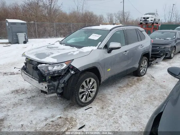 2T3A1RFV2LC108632 2020 TOYOTA RAV 4 - Image 2