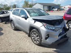 2T3A1RFV2LC140464 2020 TOYOTA RAV 4