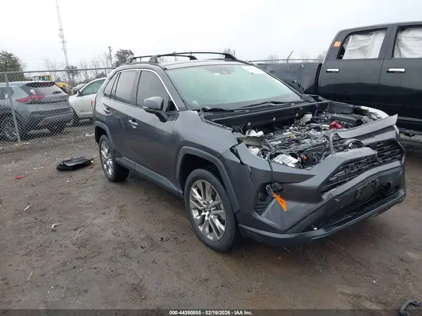 2T3A1RFV2LW131519 2020 TOYOTA RAV 4 - Image 1