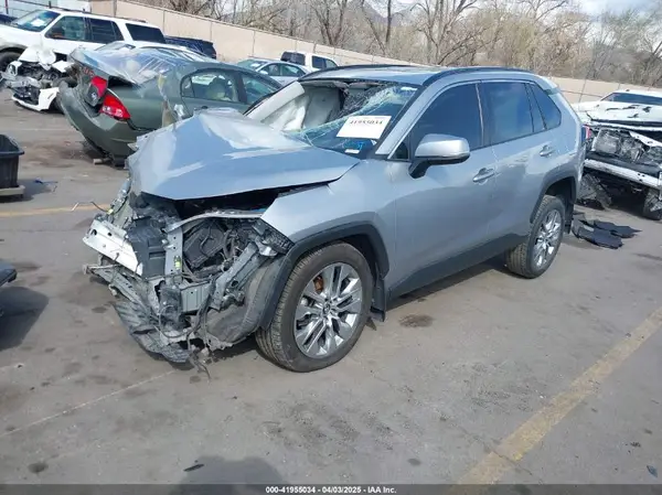 2T3A1RFV2MC155712 2021 TOYOTA RAV 4 - Image 2