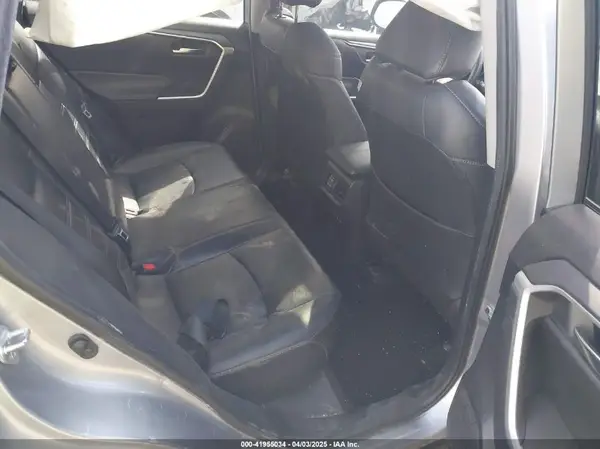 2T3A1RFV2MC155712 2021 TOYOTA RAV 4 - Image 8